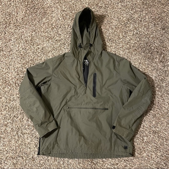 american eagle technical outerwear